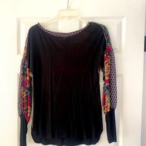 Black Lightweight Top, Colorful Sleeves